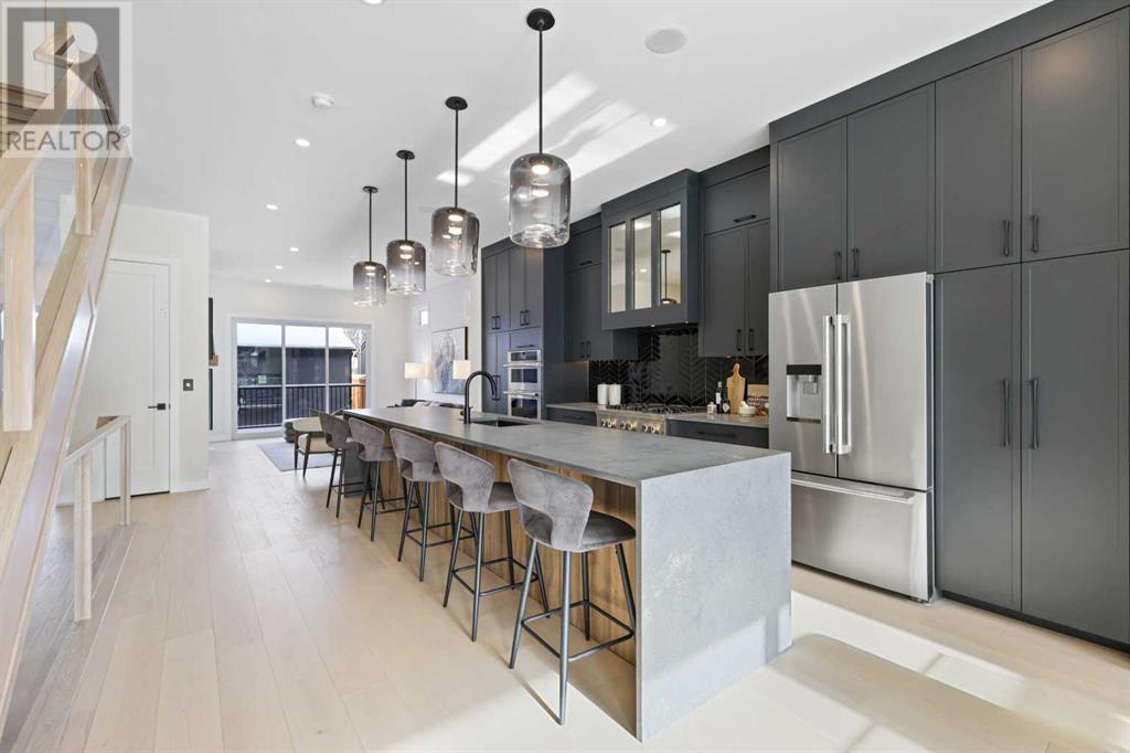 Property at 3538 7 Avenue SW image 5