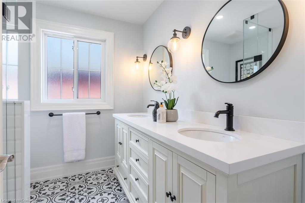 2185 Meadowland Drive, Oakville, Ontario  L6H 6H2 - Photo 25 - 40724187