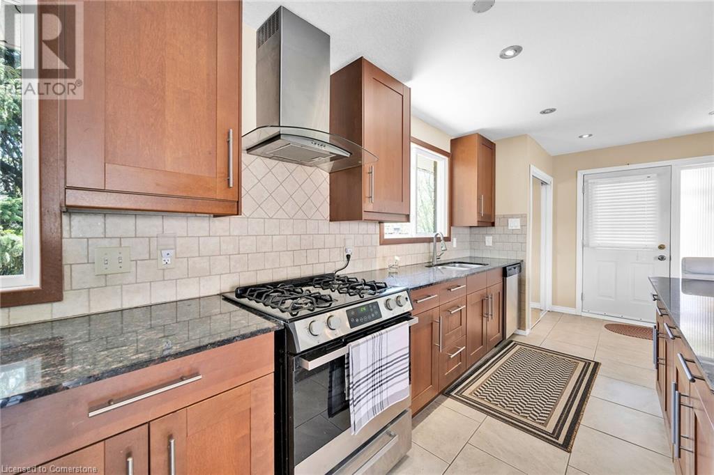 2 Par Place, Hamilton, Ontario  L8K 5V9 - Photo 6 - 40723924