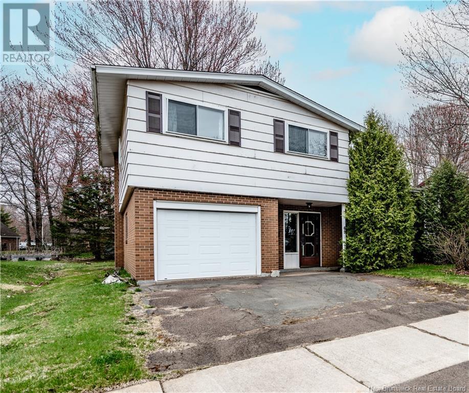 Property at 69 Chandler Crescent image 3