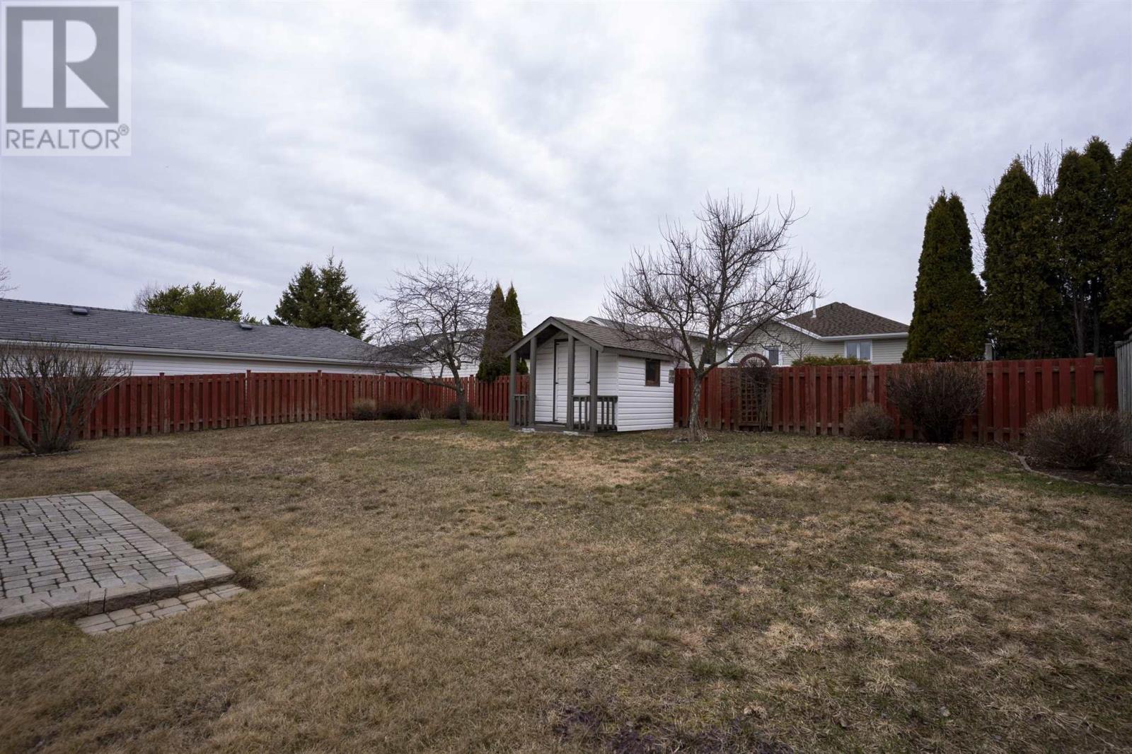 120 Wolverine Cres, Thunder Bay, Ontario  P7C 5Z2 - Photo 33 - TB250974