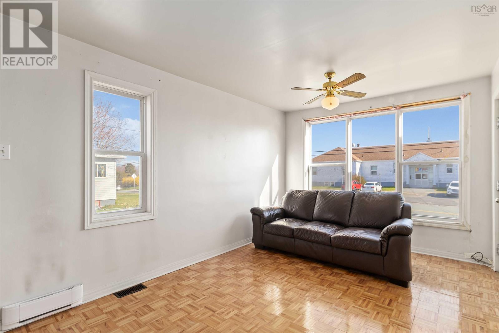 Property at 32 Major Street image 5