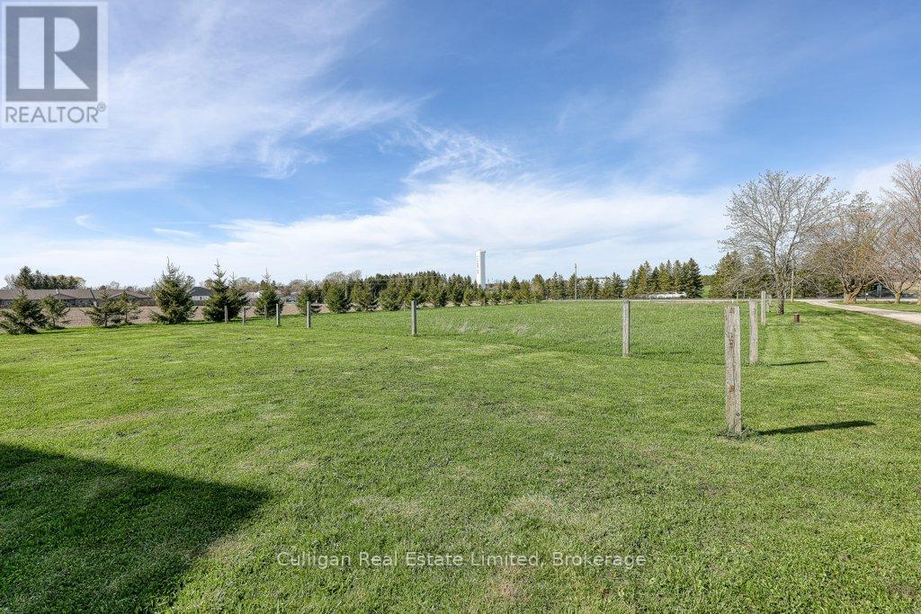 110 Main Street, Kincardine, Ontario  N0G 2T0 - Photo 34 - X12120734