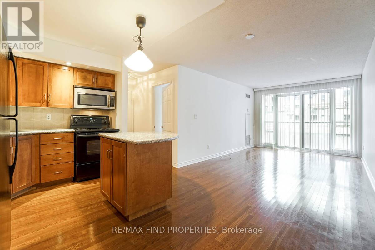 401 - 270 Wellington Street W, Toronto (Waterfront Communities), Ontario  M5V 3P5 - Photo 6 - C12120544