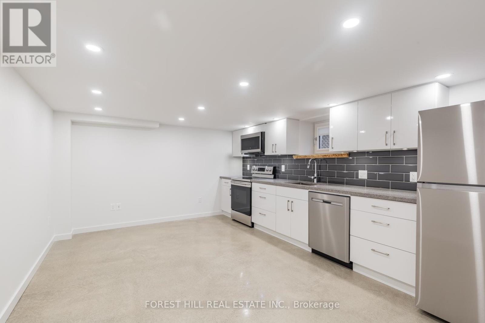 Lower - 13 Barton Avenue, Toronto (Annex), Ontario  M5R 1G7 - Photo 17 - C12120561