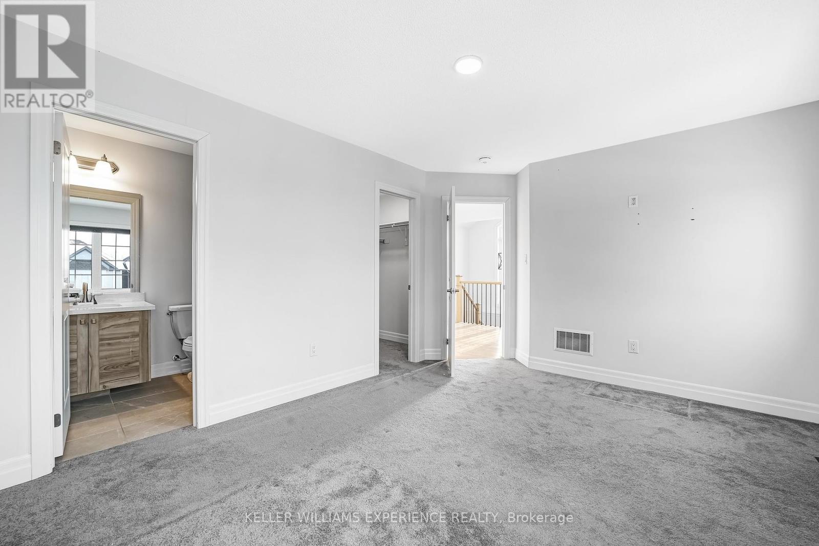 31 Wood Crescent, Essa, Ontario  L3W 0M5 - Photo 17 - N12120543