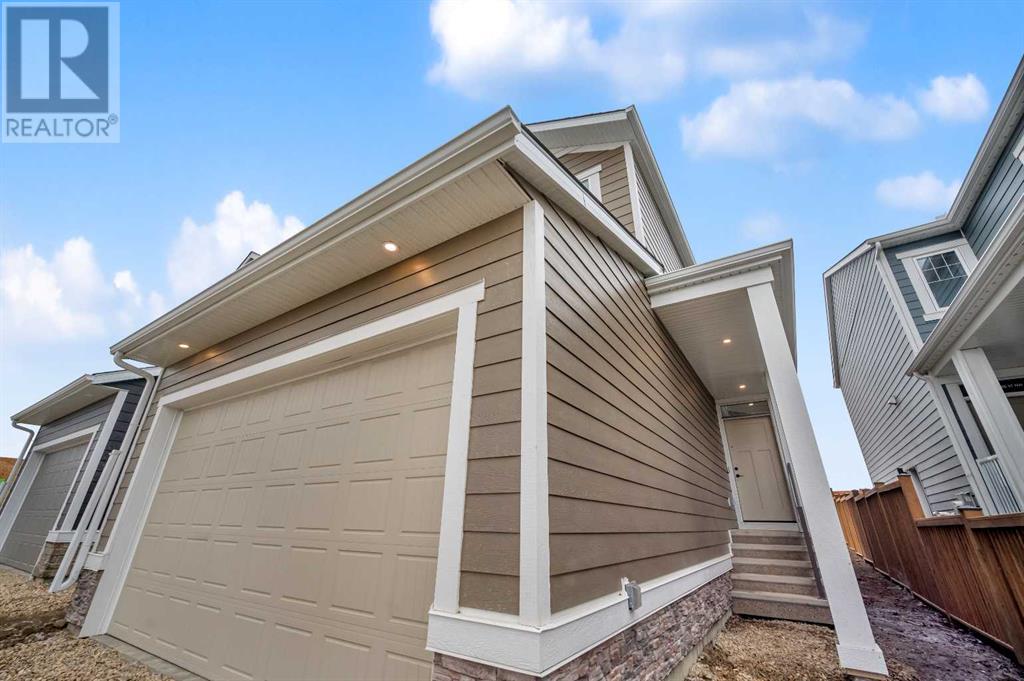 4079 Sawgrass Street Nw, Airdrie, Alberta  T4B 5V4 - Photo 4 - A2206490