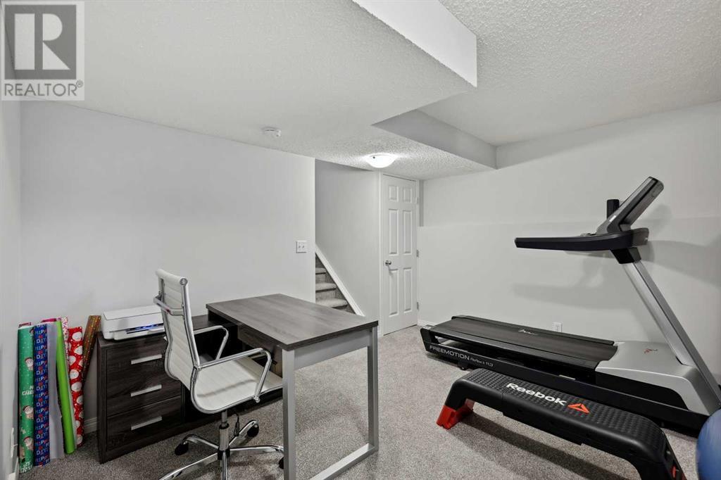 182 Everhollow Heights Sw, Calgary, Alberta  T2Y 5B3 - Photo 26 - A2207089