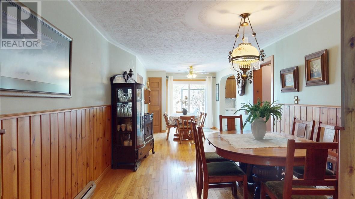 56 Water Street, South Bay Mouth, Ontario  P0P 1Z0 - Photo 9 - 2121944