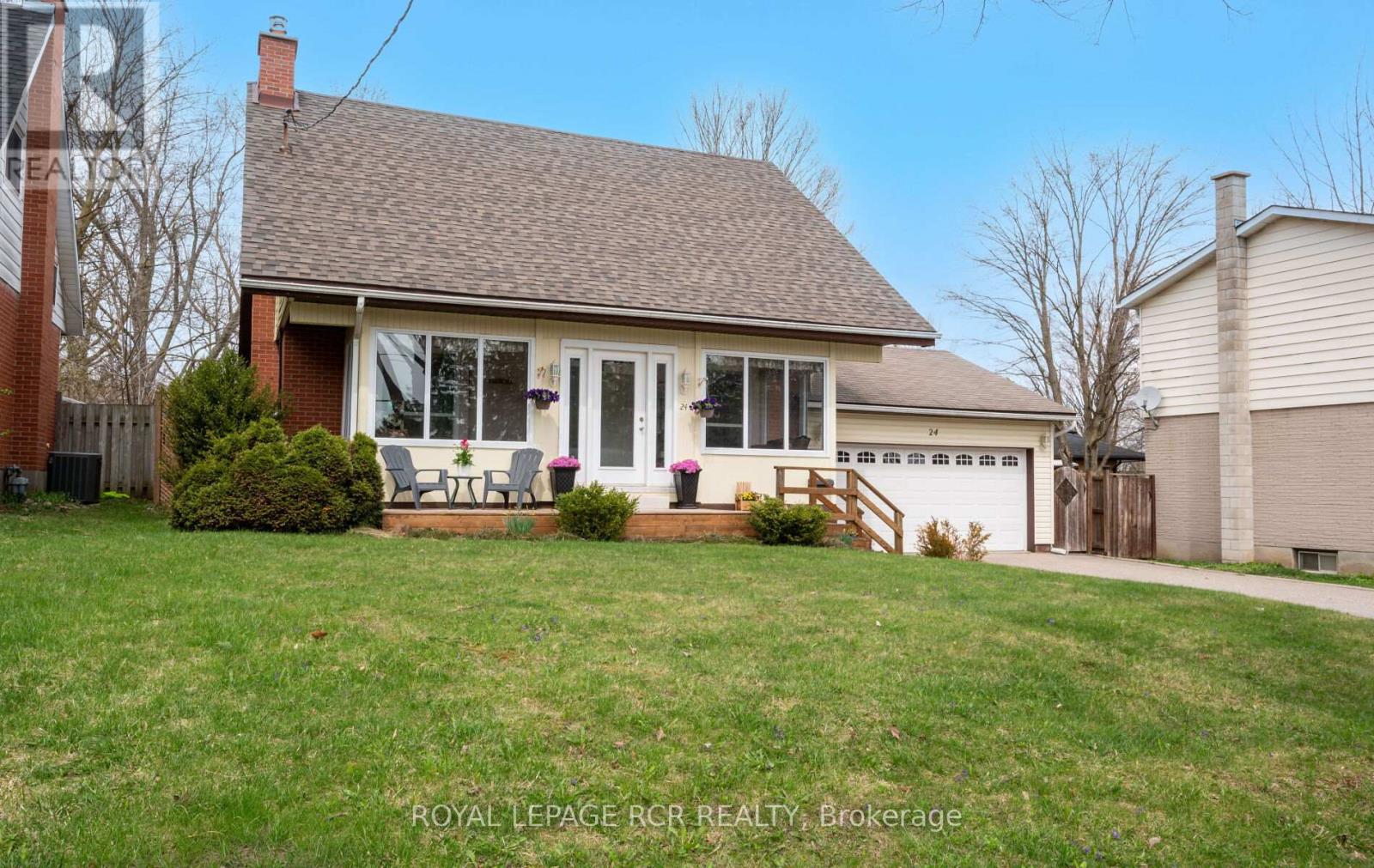 Property at 24 TOWN LINE image 1