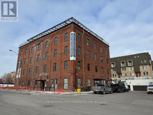 201 - 30 POWERHOUSE STREET, Toronto, Ontario