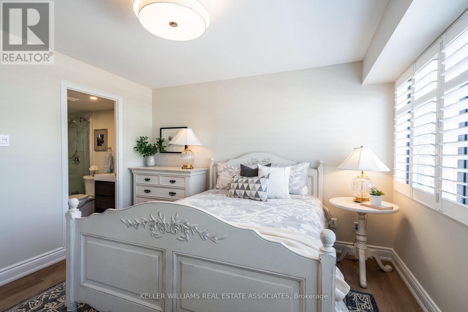 222 - 100 Bronte Road, Oakville, Ontario  L6L 6L5 - Photo 32 - W12120592
