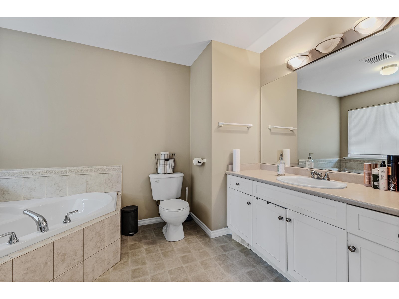 3789 Sheridan Place, Abbotsford, British Columbia  V2S 8K4 - Photo 19 - R2996145
