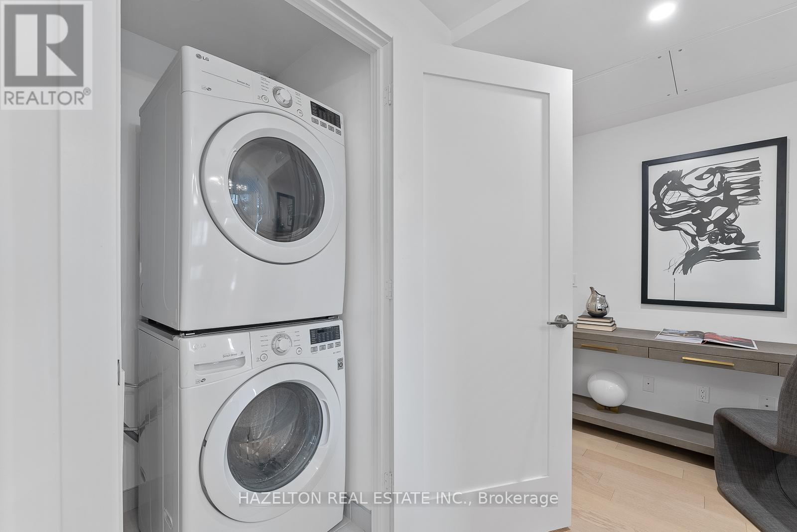 302 - 128 Pears Avenue, Toronto (Annex), Ontario  M5R 0A9 - Photo 17 - C12120732