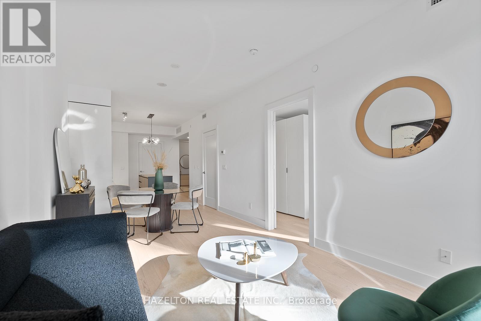 302 - 128 Pears Avenue, Toronto, Ontario  M5R 0A9 - Photo 6 - C12120732