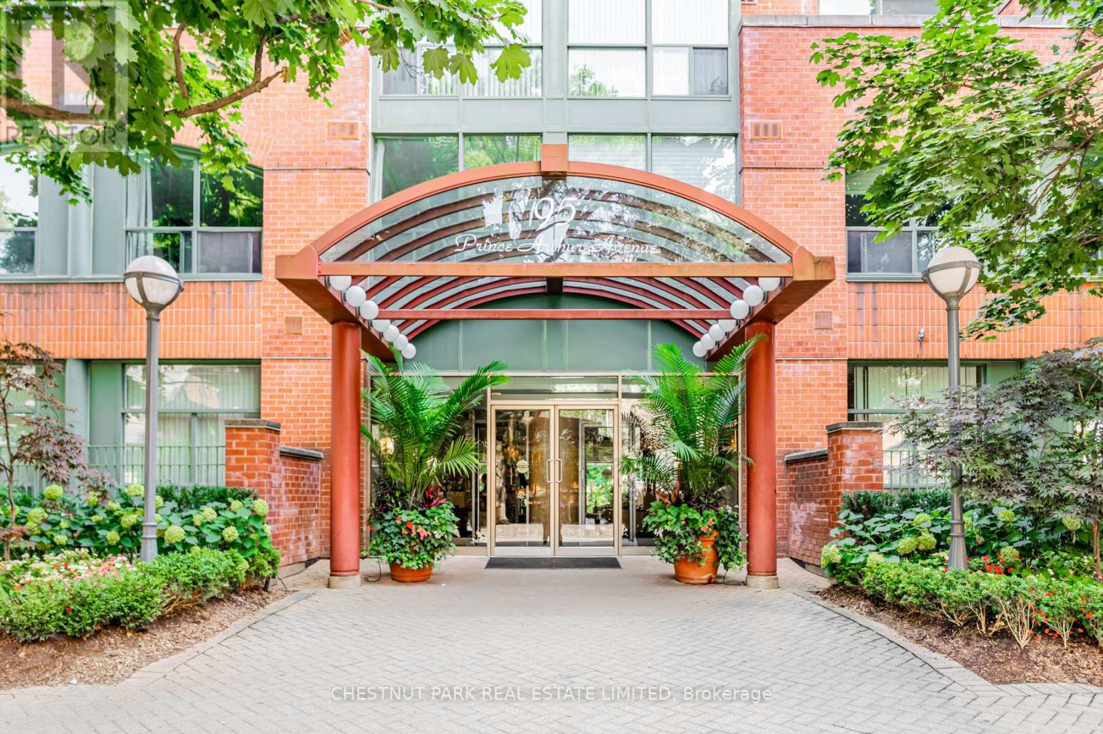 104 - 95 Prince Arthur Avenue, Toronto, Ontario  M5R 3P6 - Photo 1 - C12120751