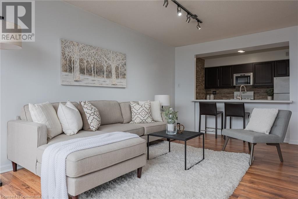 50 Eglinton Avenue W Unit# 1002, Mississauga, Ontario  L5R 3P5 - Photo 16 - 40723939