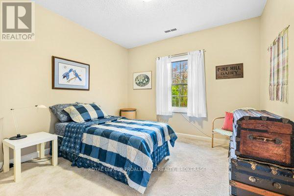 1733 Hitchcock Drive, South Frontenac, Ontario  K0H 1X0 - Photo 27 - X12120410