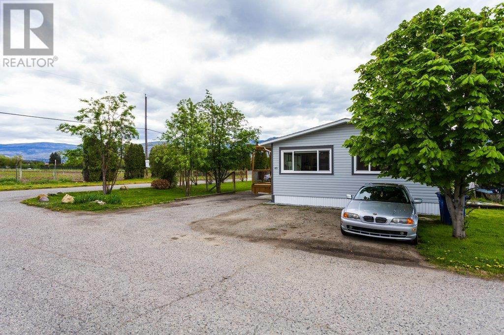 Property at 2005 Boucherie Road Unit# 43 image 2