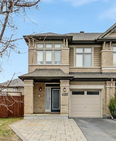 Property at 552 STARGAZER CRESCENT image 1