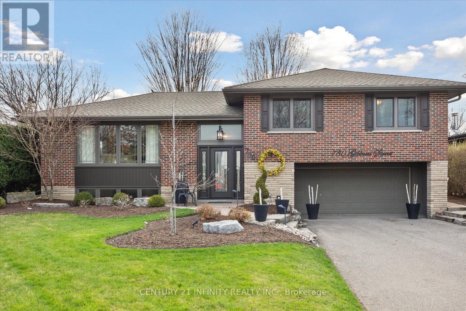 730 GIBBONS STREET, Oshawa, Ontario