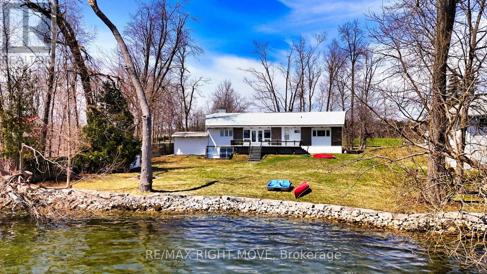 1971 WOODS BAY ROAD, Severn, Ontario