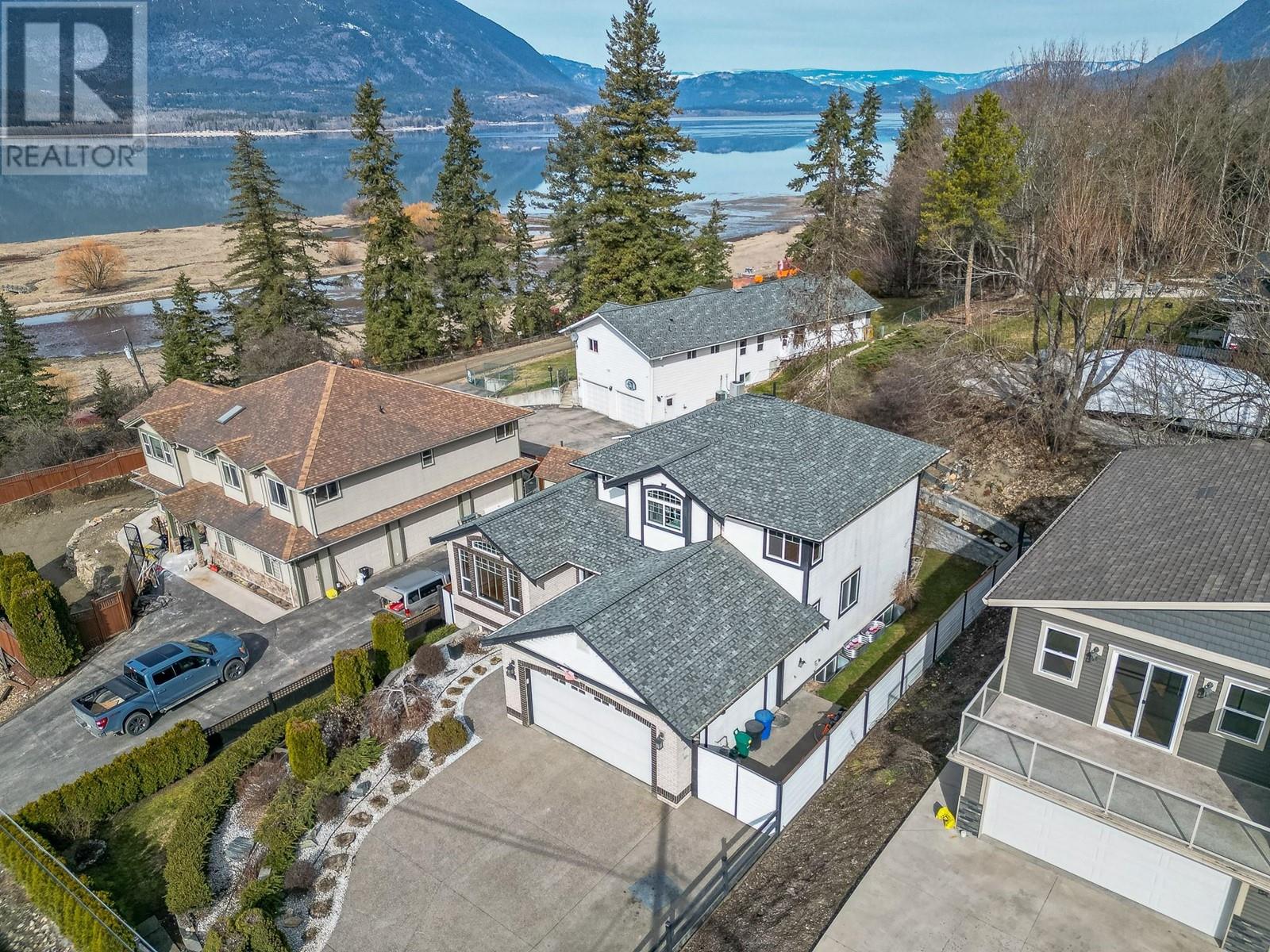 1571 20 Avenue Ne, Salmon Arm, British Columbia  V1E 3X8 - Photo 69 - 10345964
