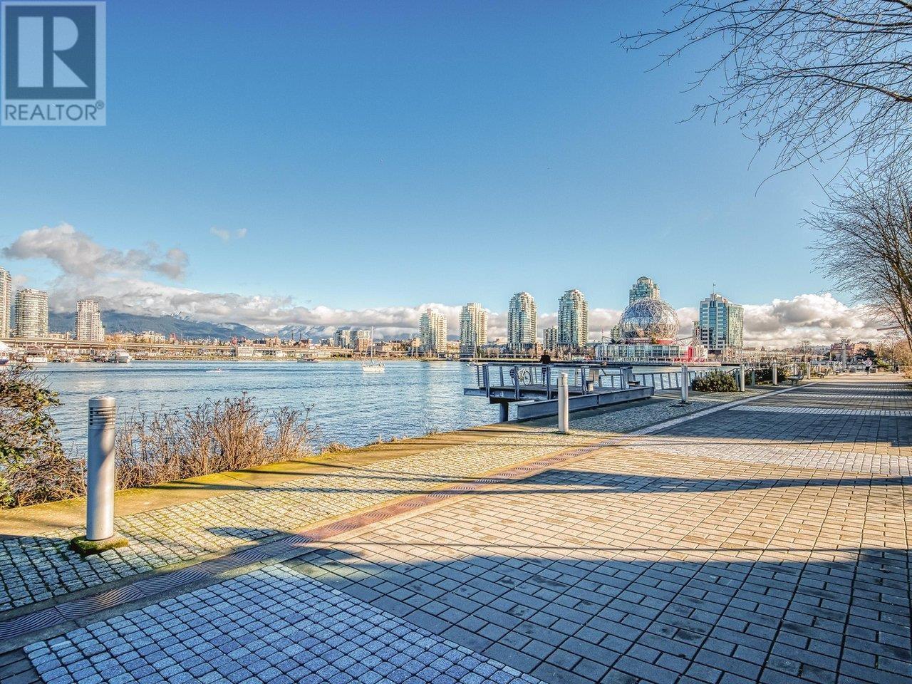 310 1616 Columbia Street, Vancouver, British Columbia  V5Y 0B7 - Photo 5 - R2997502