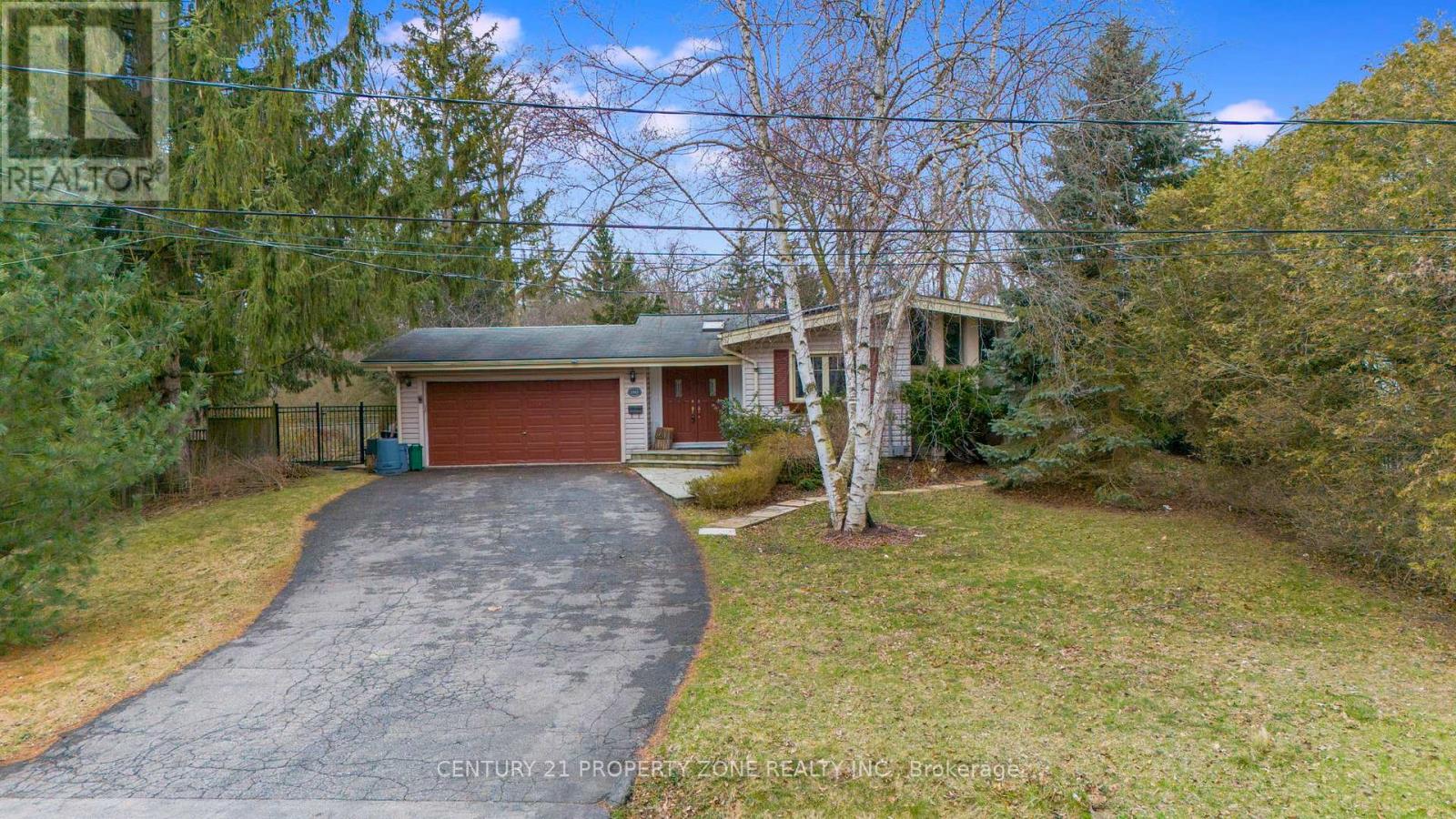 1503 Lakeshore Road E, Oakville, Ontario  L6J 1L9 - Photo 3 - W12104031