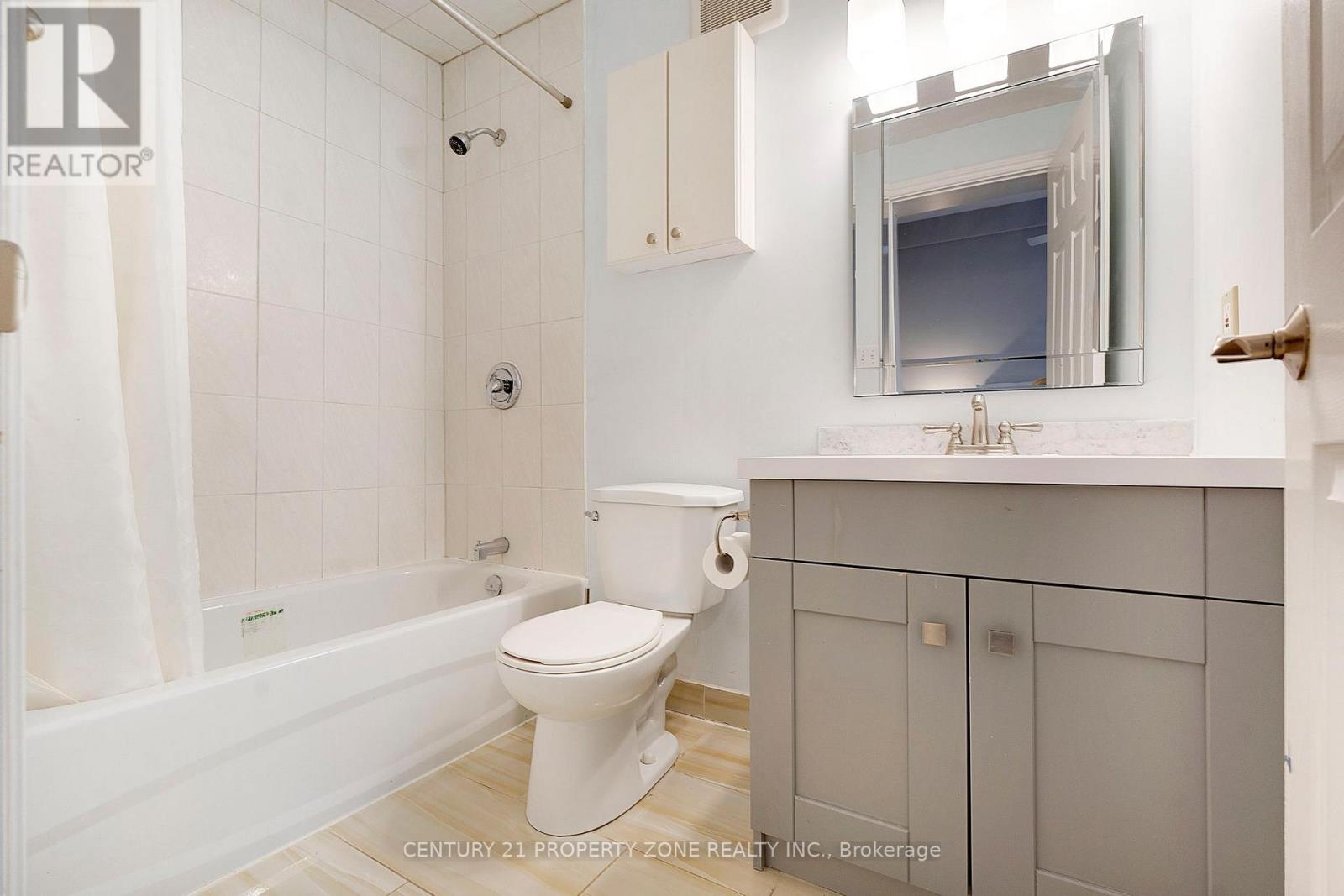 1503 Lakeshore Road E, Oakville, Ontario  L6J 1L9 - Photo 24 - W12104031
