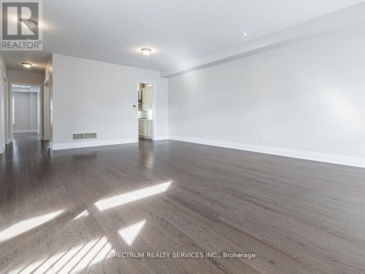12 Dairymaid Road, Brampton, Ontario  L6X 0B4 - Photo 6 - W12120629
