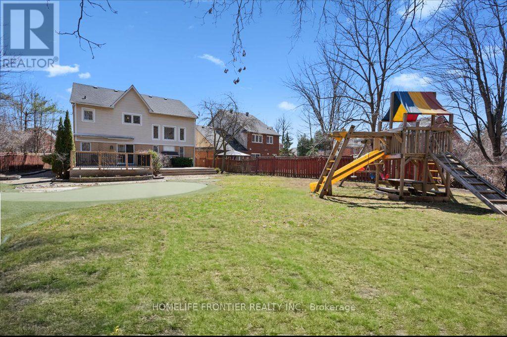 7142 Branigan Gate, Mississauga, Ontario  L5N 7L5 - Photo 39 - W12120683