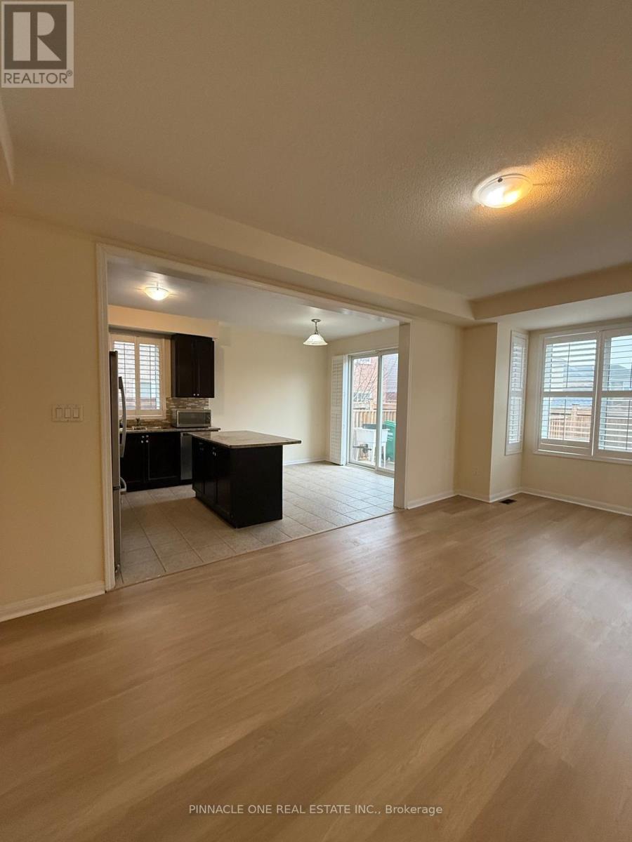 Upper - 3 Killick Road, Brampton, Ontario  L7A 0Y6 - Photo 7 - W12120740