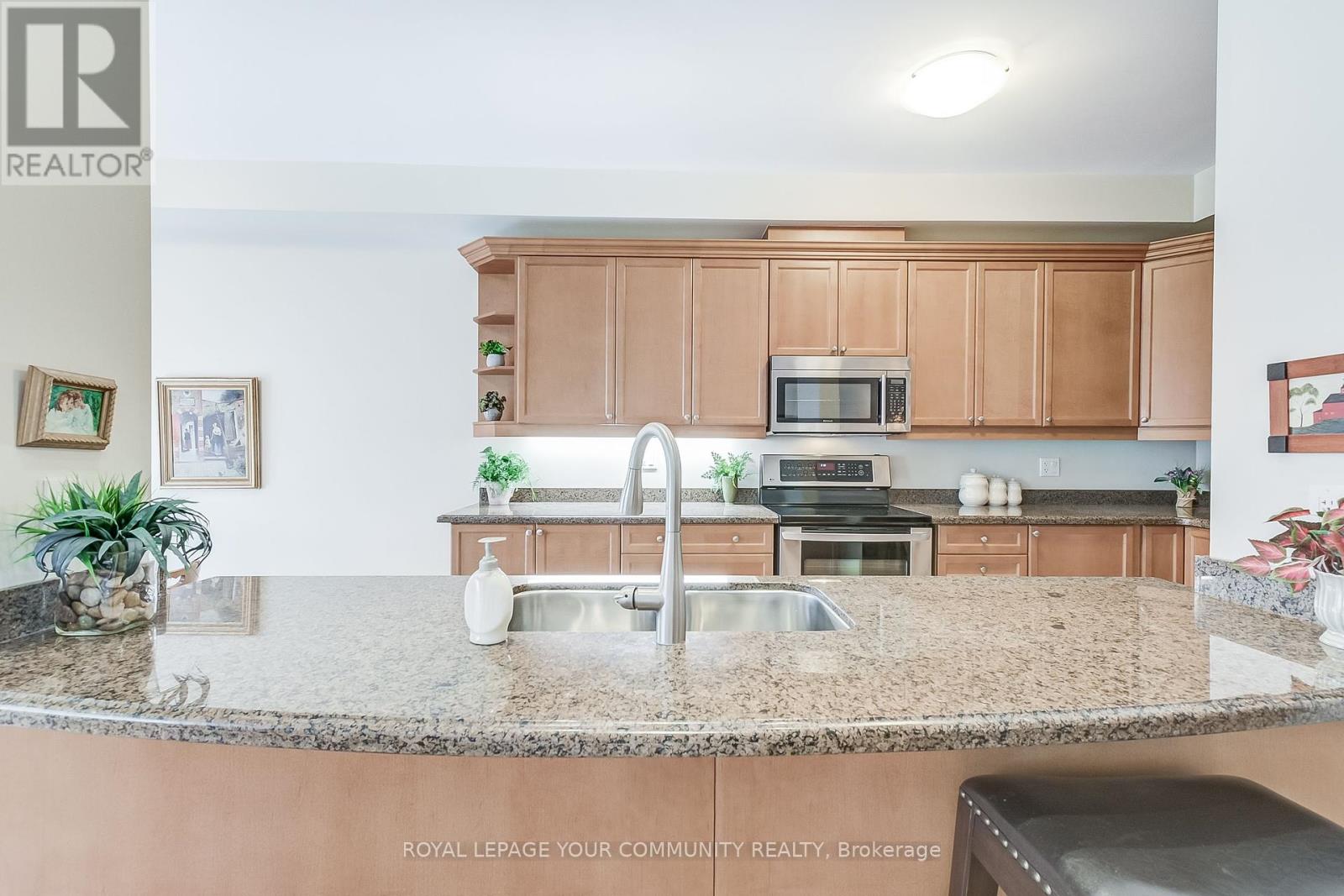 41 - 1633 Northmount Avenue, Mississauga, Ontario  L5E 1Y9 - Photo 10 - W12120744