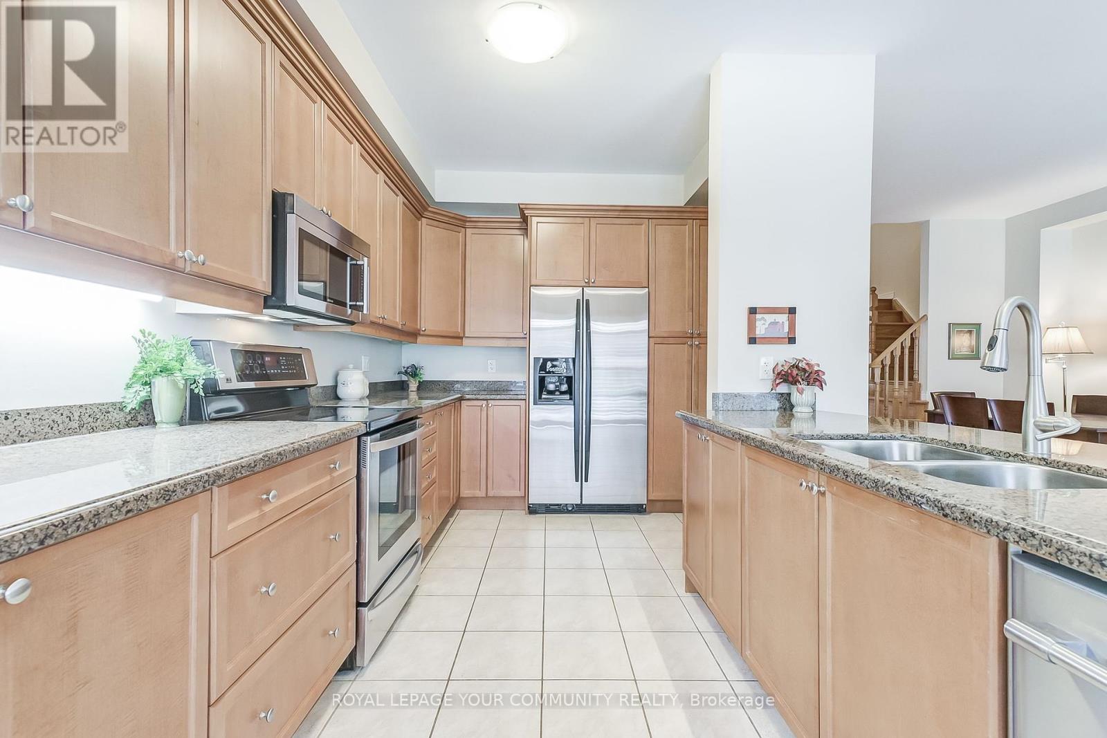 41 - 1633 Northmount Avenue, Mississauga, Ontario  L5E 1Y9 - Photo 11 - W12120744