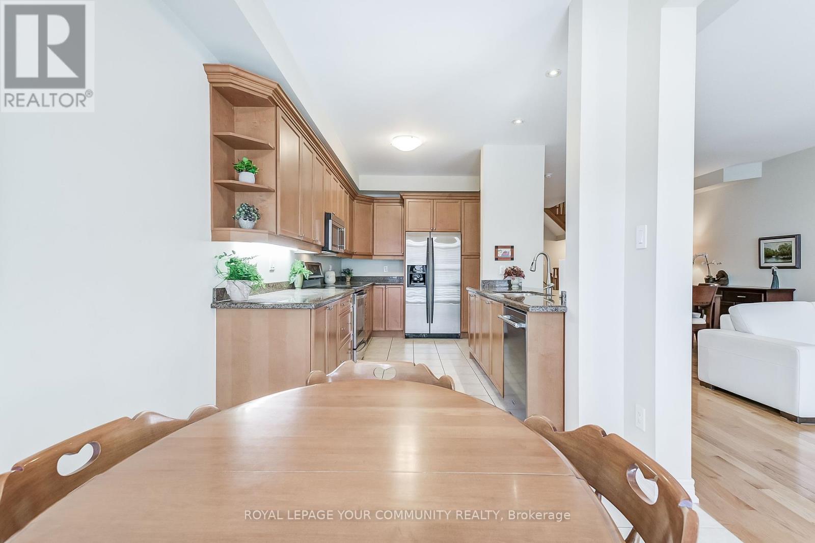 41 - 1633 Northmount Avenue, Mississauga, Ontario  L5E 1Y9 - Photo 14 - W12120744