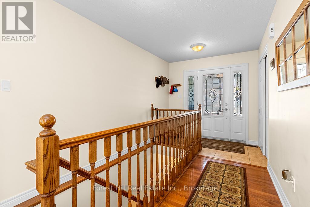 149 Windmill Way, Grey Highlands, Ontario  N0C 1K0 - Photo 10 - X12120845