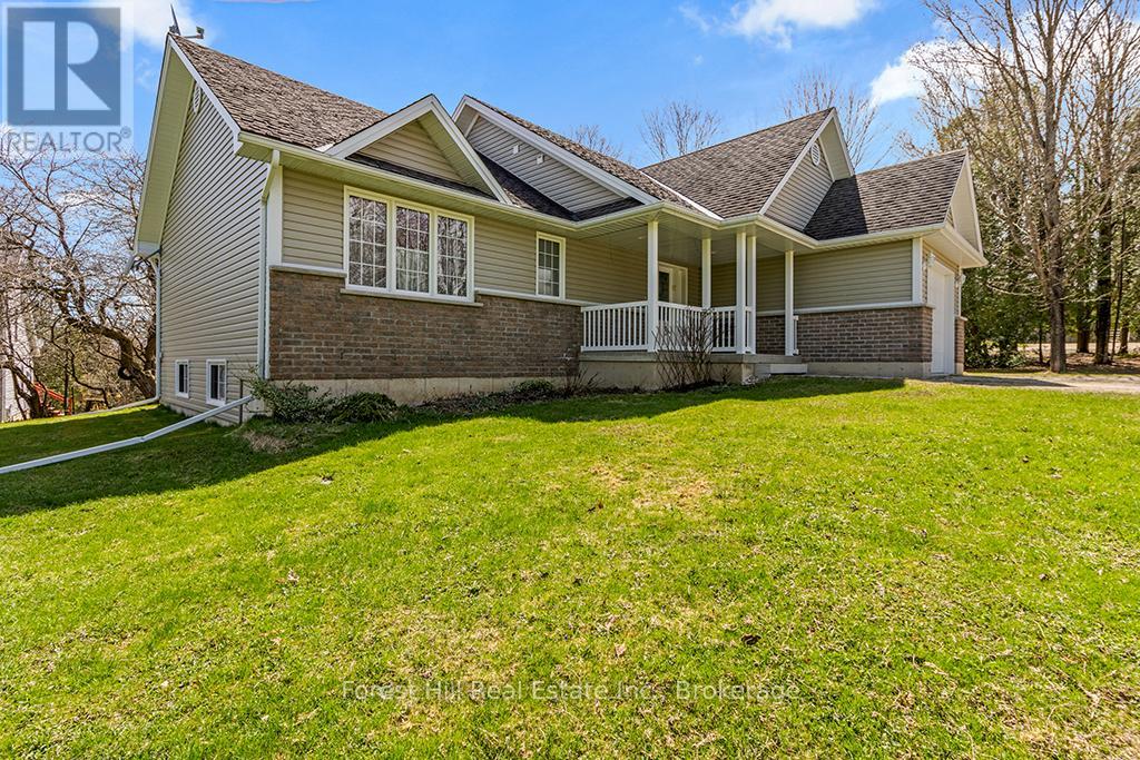 149 Windmill Way, Grey Highlands, Ontario  N0C 1K0 - Photo 7 - X12120845