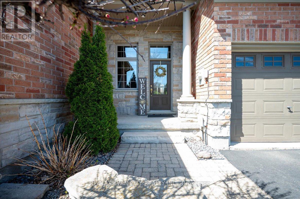 Property at 285 DOON SOUTH DRIVE image 4