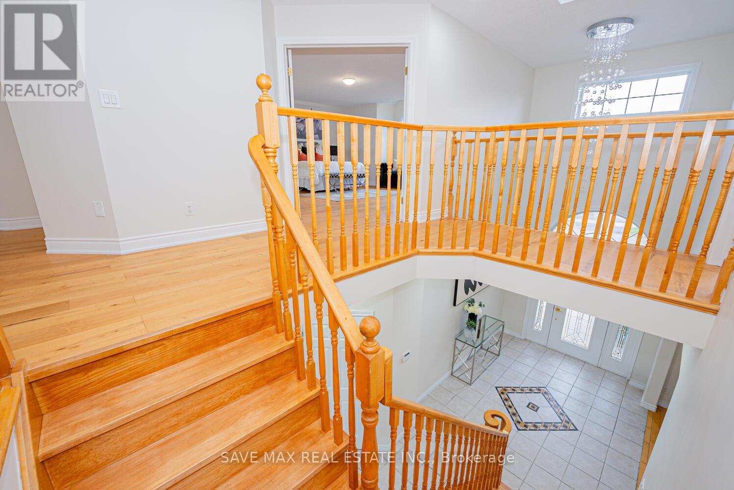 18 Hawkswood Drive, Kitchener, Ontario  N2K 4J6 - Photo 17 - X12120743
