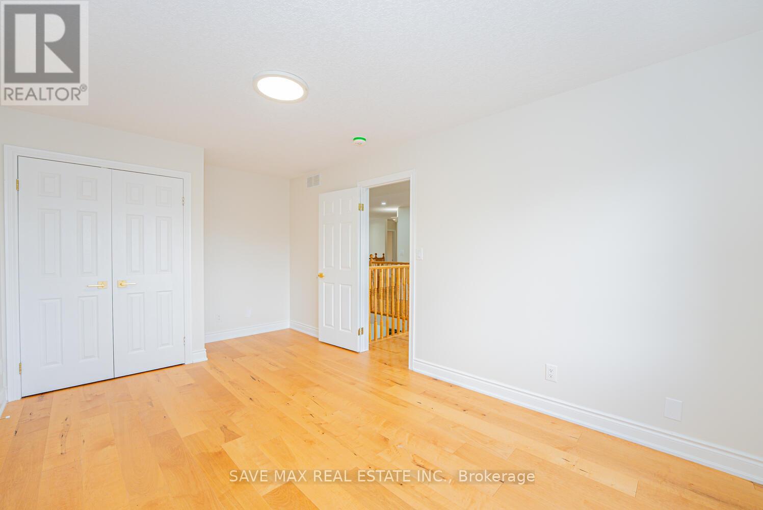 18 Hawkswood Drive, Kitchener, Ontario  N2K 4J6 - Photo 27 - X12120743