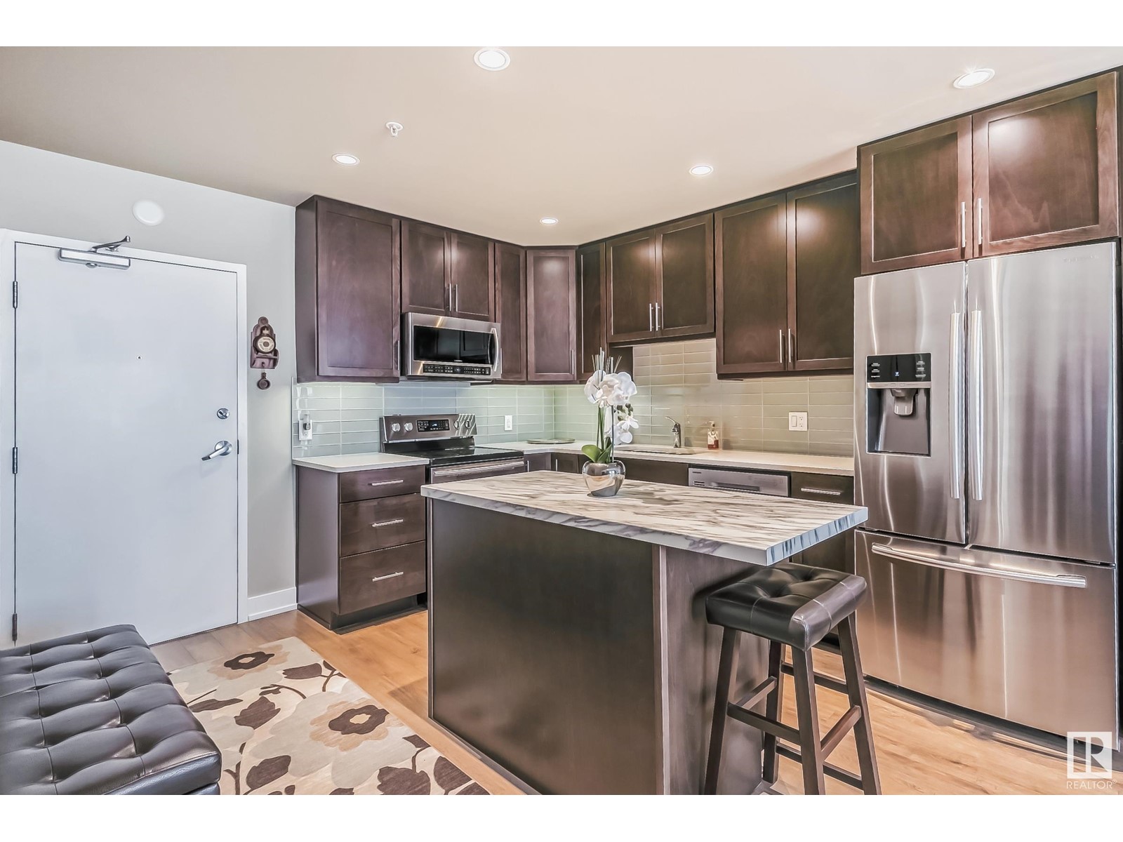 Property at #1405 6608 28 AV NW image 3