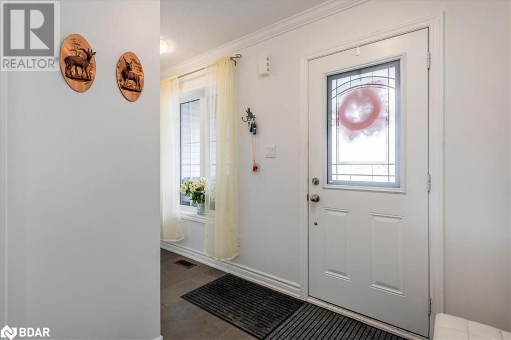 Property at 1 SINCLAIR Crescent image 3