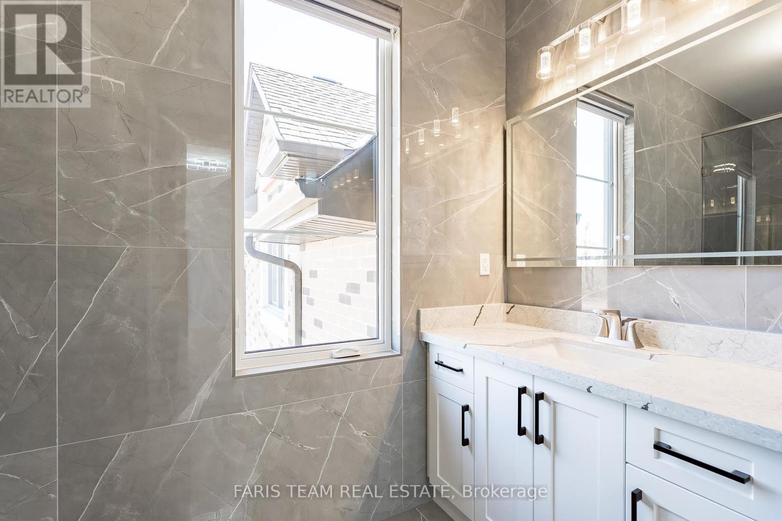 409381 Grey Road 4, Grey Highlands, Ontario  N0C 1M0 - Photo 25 - X12113139