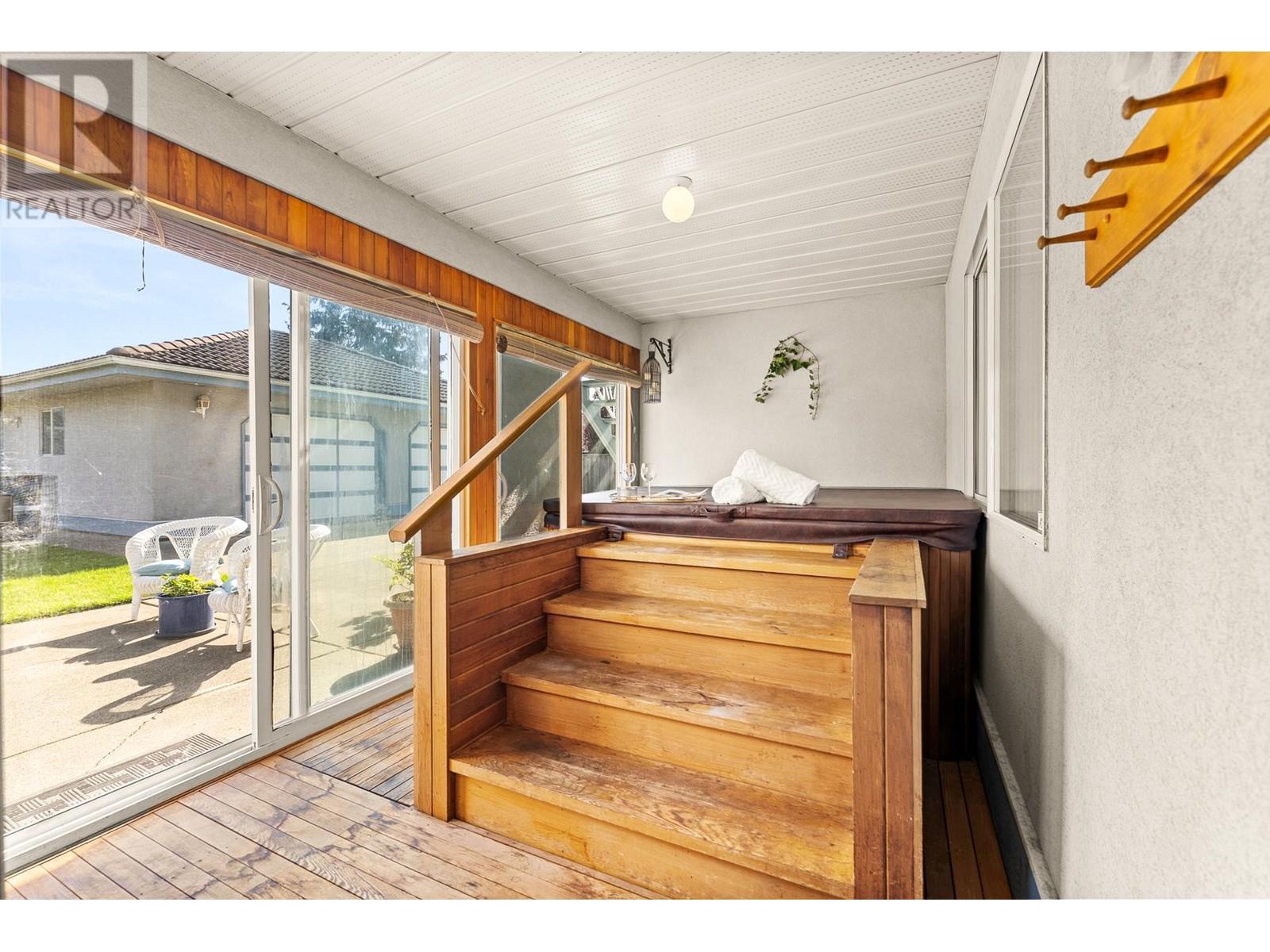 8140 Robinson Road, Richmond, British Columbia  V6Y 1B4 - Photo 32 - R2997402