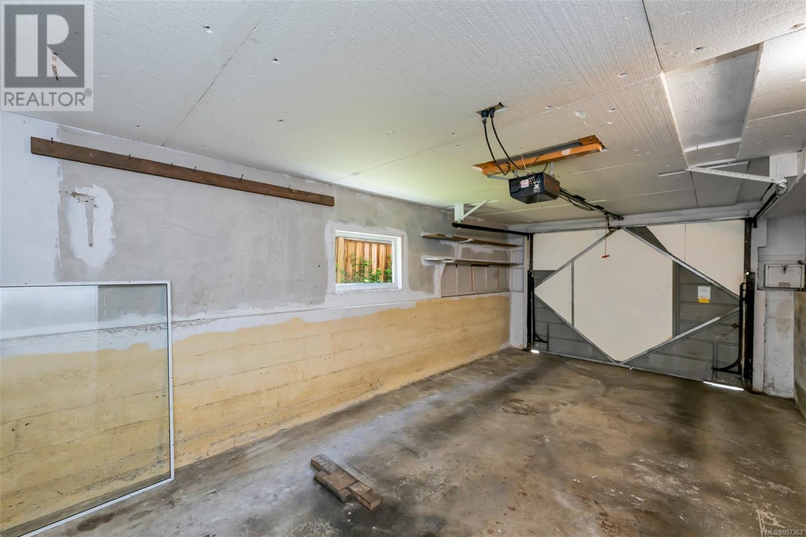2734 Heron St, Oak Bay, British Columbia  V8R 6A2 - Photo 39 - 997363