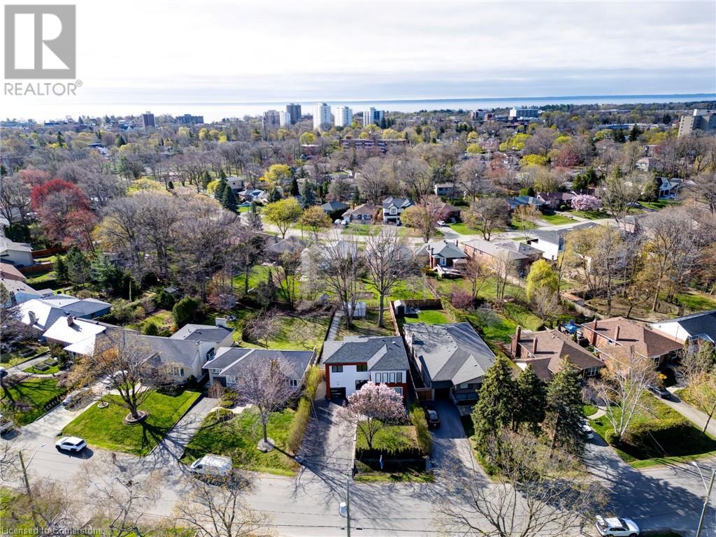 Property at 396 RIVER SIDE Drive image 2