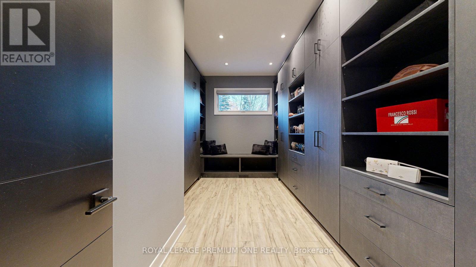 11 Hollywood Crescent, King (Nobleton), Ontario  L0G 1N0 - Photo 20 - N12041377