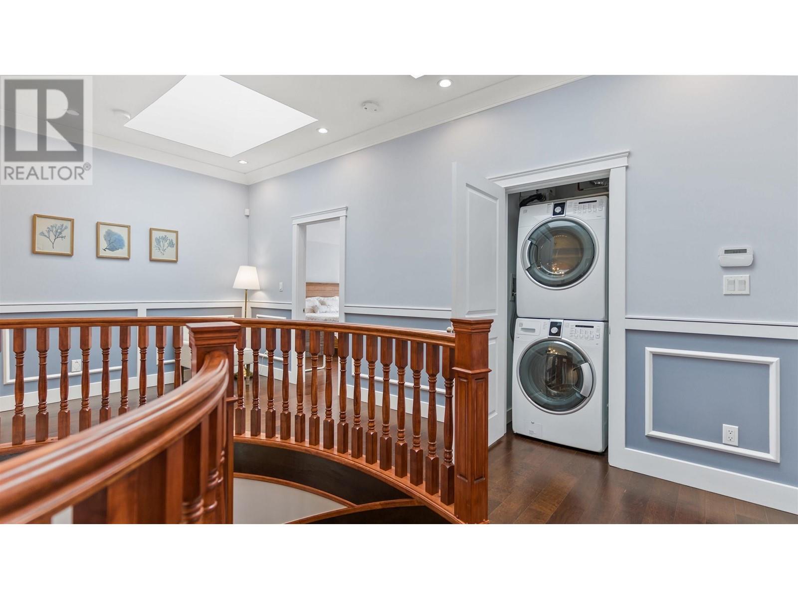 337 E 17th Street, North Vancouver, British Columbia  V7L 2W1 - Photo 31 - R2997358