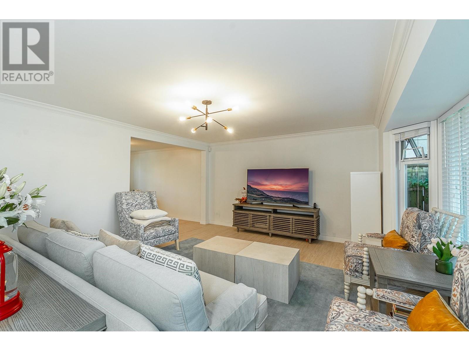 6751 Juniper Drive, Richmond, British Columbia  V7E 4Z5 - Photo 4 - R2997524